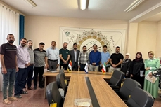 پایان موفقیت‌آمیز اولین دوره حضوری آموزش زبان فارسی در دانشگاه قم  در سال ۱۴۰۴